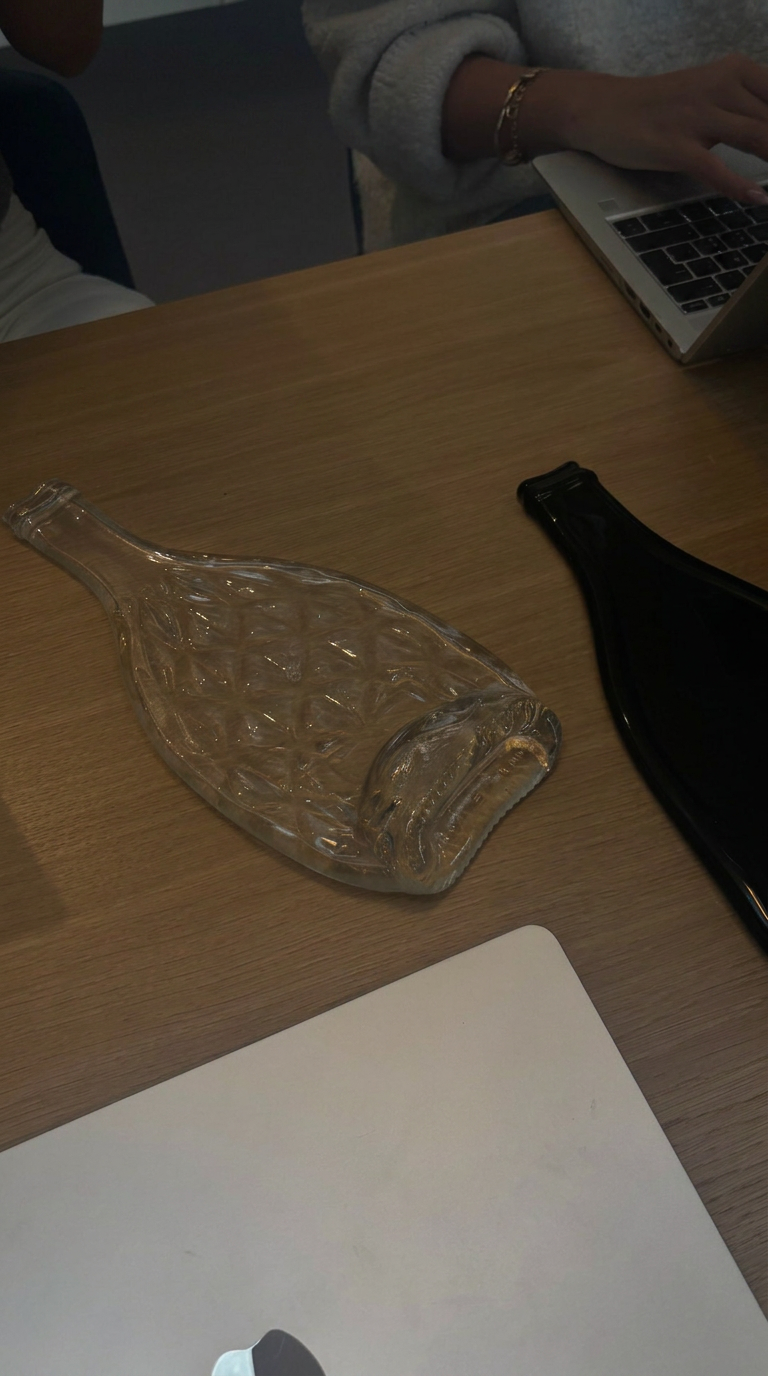 Detalj av glasets yta och reflektioner